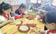 
乡村小规模学校集群式发展校本课程
